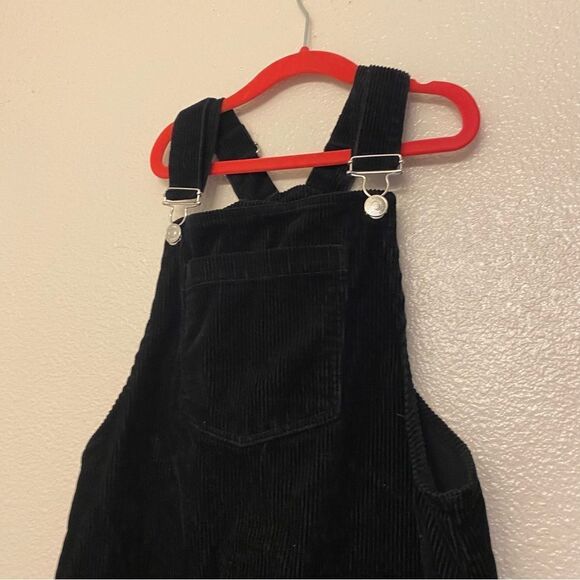 Forever 21 girls black Corduroy Overall dress Jumper romper 13-14 (runs small) - Picture 3 of 7
